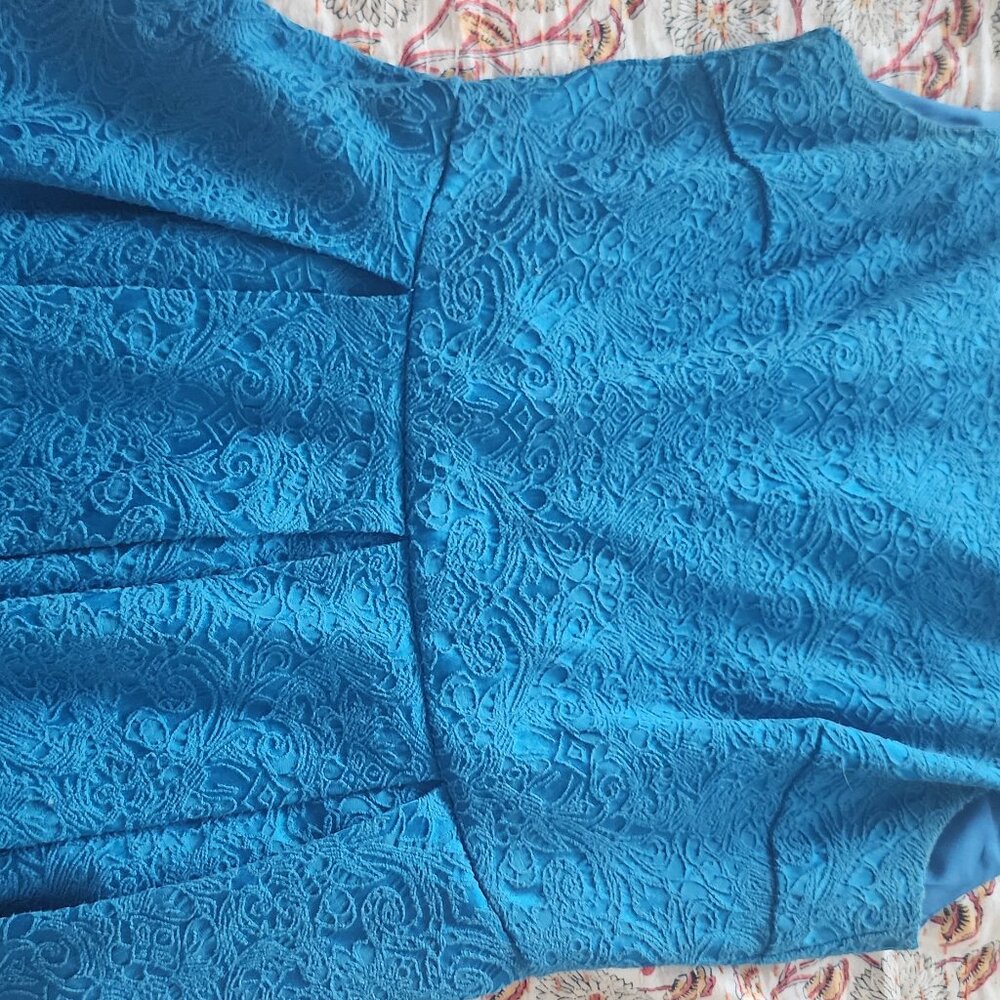 blue dress with a cute pattern - Picture 6 of 7